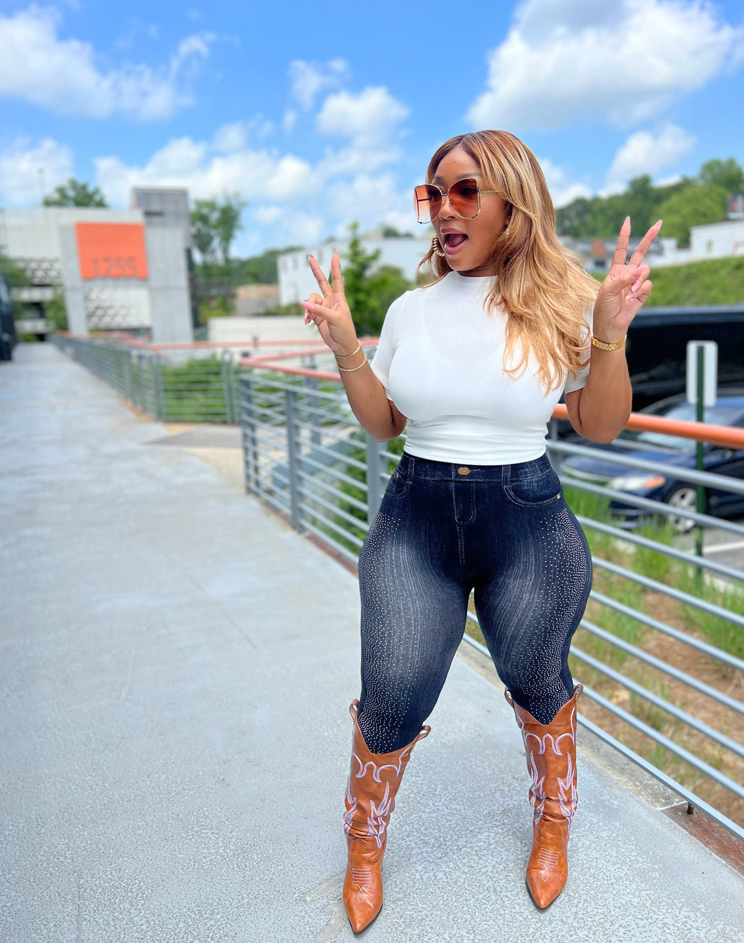 Rhinestone Cowgirl Jeggings - We Stay Pretty