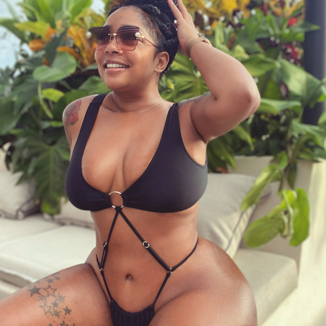 Tini Kini - We Stay Pretty